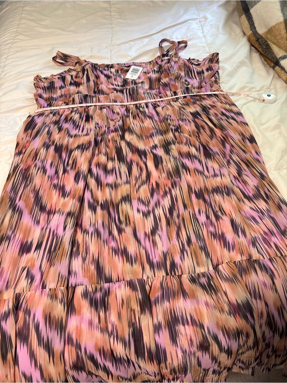 Torrid Lavender and Pink Maxi Dress with Multicolor Trim Size 4x NWT - Picture 6 of 8